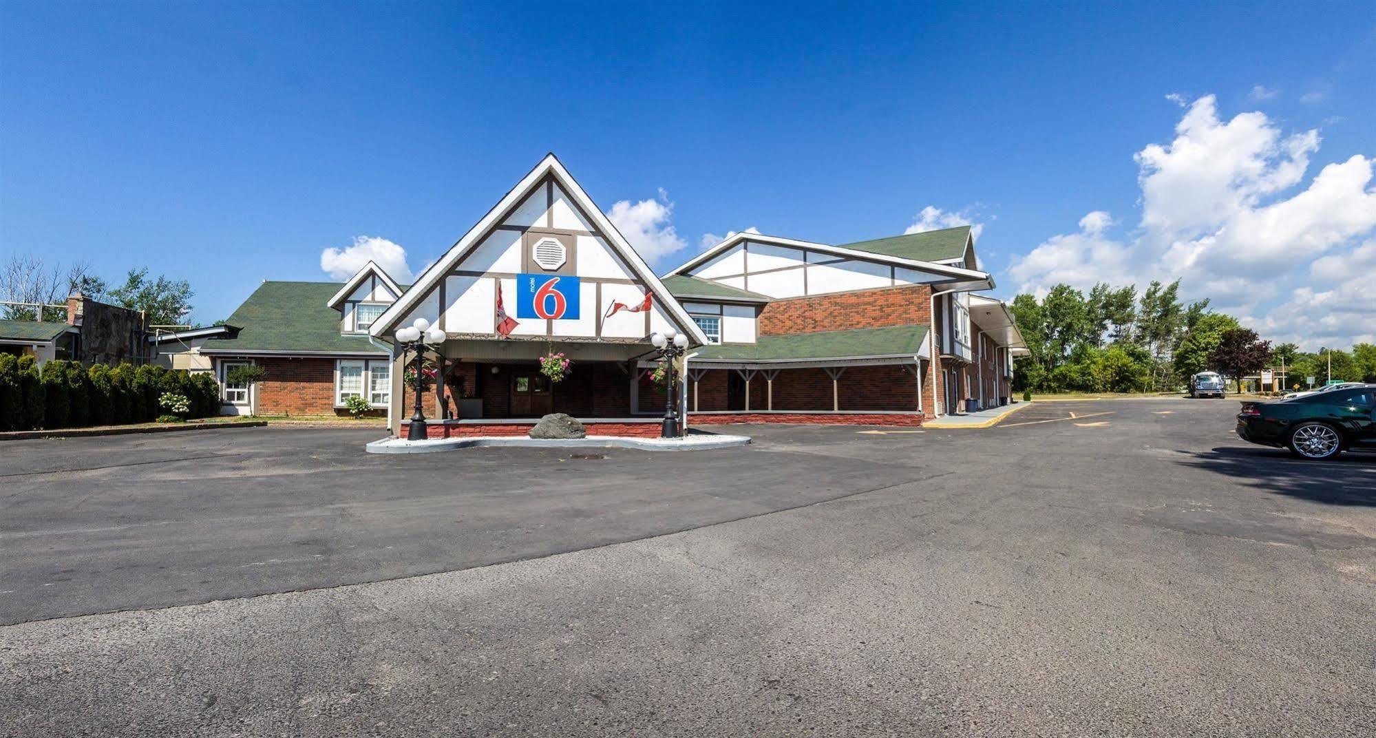 Motel 6-Trenton, On Eksteriør bilde